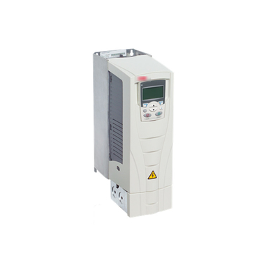 Inverter original 3ABD00015743-D ACS510-01-05A6-4 montado na parede com outras características