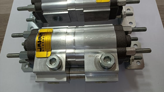 Substitua o ROZION e o JEONFF pelo Jahns MTO-2-4-A120 GEAR MOTOR Pressure 00 Flow Divider